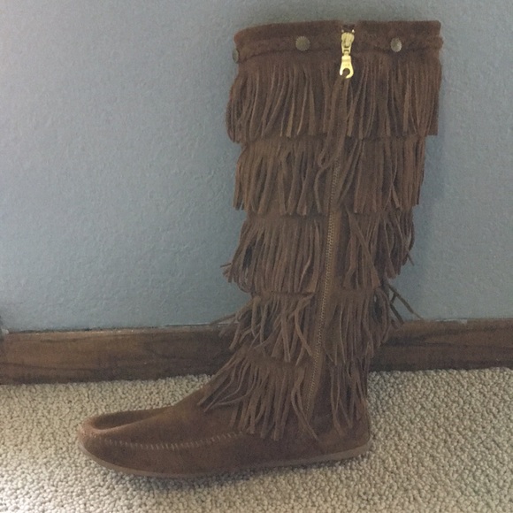 5 layer fringe minnetonka moccasins